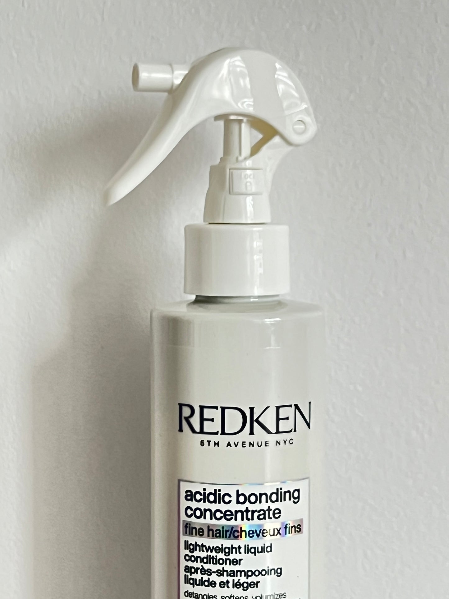 Après-shampooing liquide et léger Acidic bonding concentrate